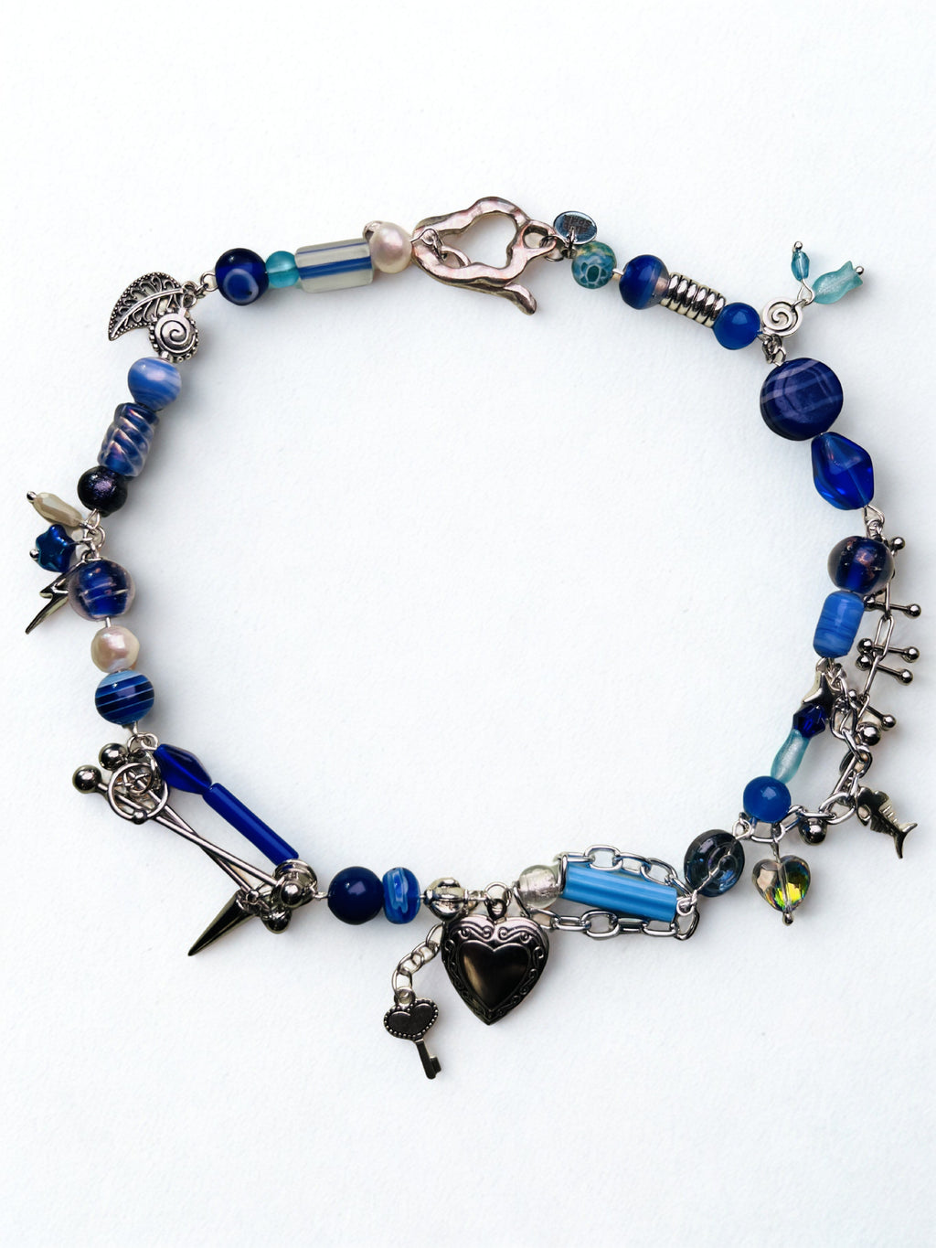 BLEU. necklace