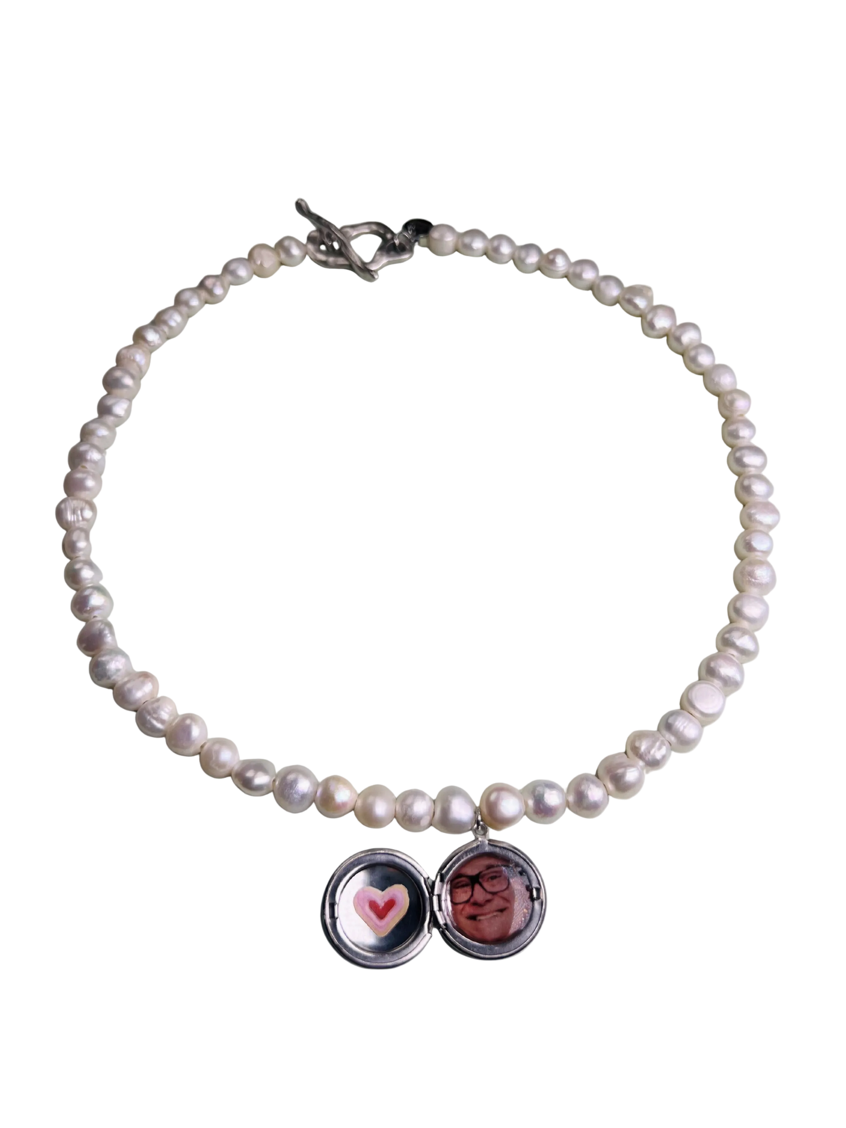 DeVoted necklace